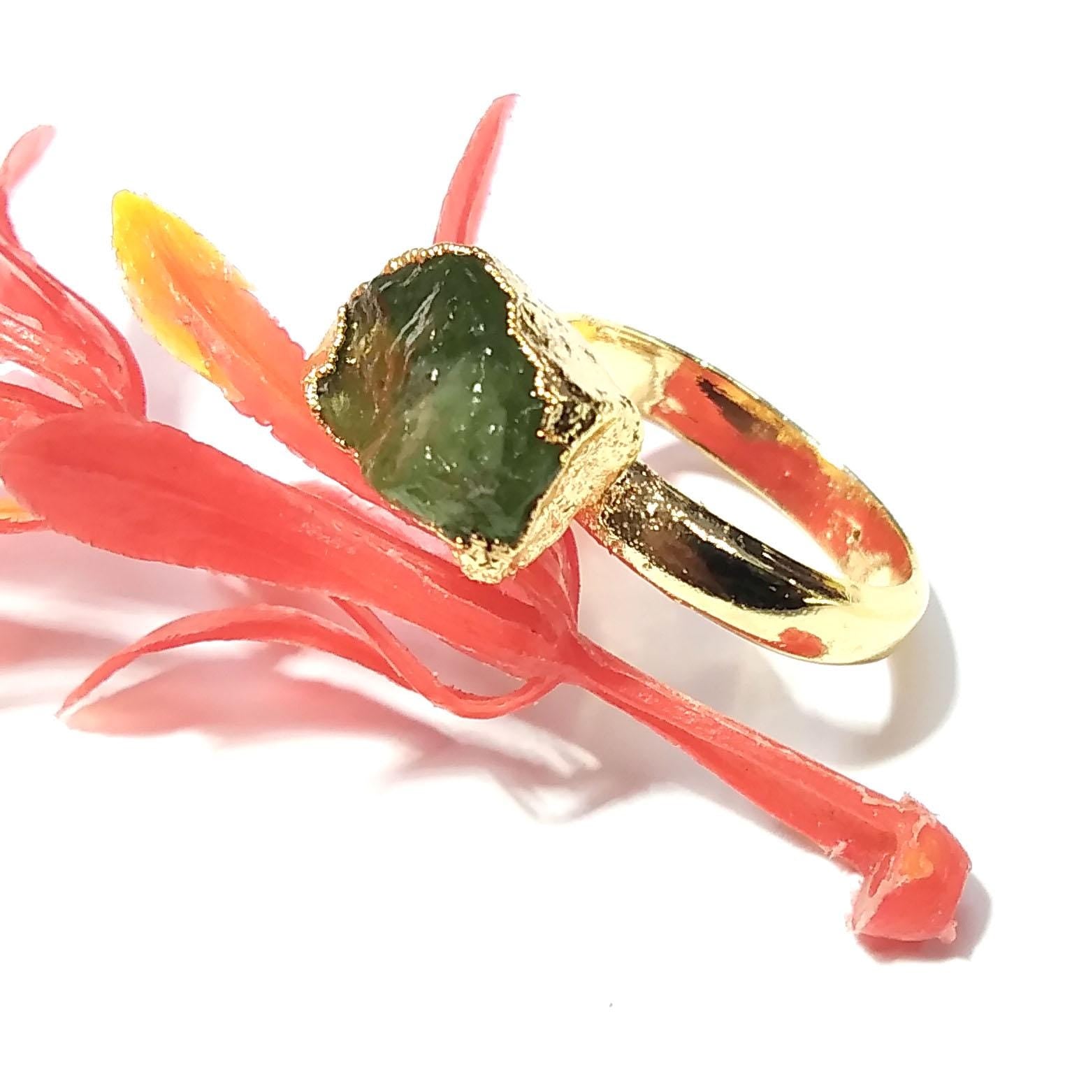 Peridot Raw Gemstone Ring, Solid 925 Sterling Silver Gold Plated Ring, Natural Peridot Rough Ring, Stone Size 12x8 mm Handmade Gift Ring